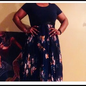 NWOT ModCloth Navy top, floral bottom dress